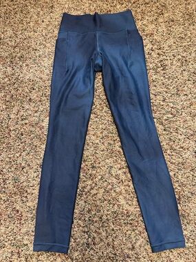 Athleta Black Salutation Stash Tight Leggings XS